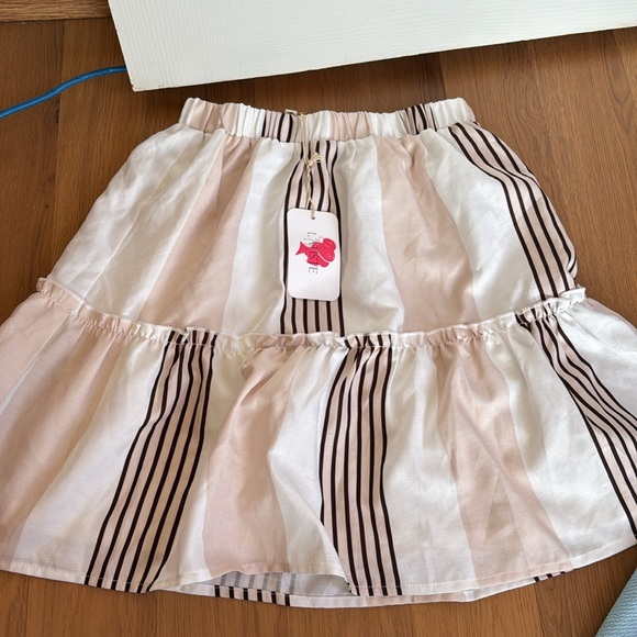 NWT Bundle of 2 Skirts size medium - Picture 2 of 6